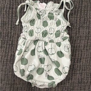 Kate Quinn Smocked Bubble